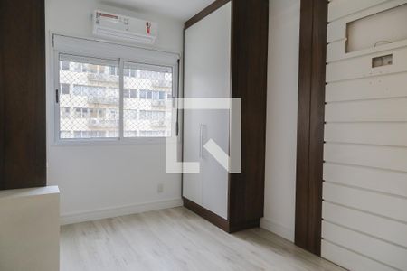 Quarto 2 de apartamento à venda com 2 quartos, 70m² em Santo Antônio, Porto Alegre