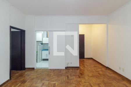Sala de apartamento para alugar com 1 quarto, 70m² em República, São Paulo