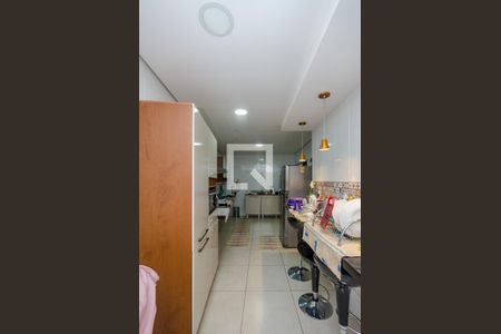 Casa para alugar com 486m², 4 quartos e 5 vagas Casa para alugar com 486m², 4 quartos e 5 vagasCozinha