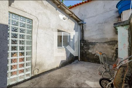 Casa para alugar com 486m², 4 quartos e 5 vagas Casa para alugar com 486m², 4 quartos e 5 vagasQuintal