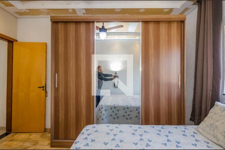 Casa para alugar com 486m², 4 quartos e 5 vagas Casa para alugar com 486m², 4 quartos e 5 vagasQuarto 1