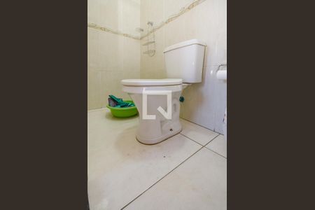 Casa para alugar com 486m², 4 quartos e 5 vagas Casa para alugar com 486m², 4 quartos e 5 vagasQuarto de Serviço