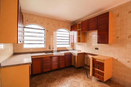 Casa à venda com 320m², 3 quartos e 4 vagasCozinha