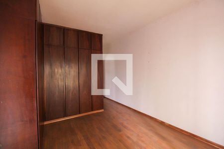 Casa à venda com 320m², 3 quartos e 4 vagasQuarto 3 - Suíte
