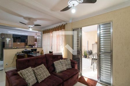 Casa à venda com 220m², 3 quartos e 3 vagas Casa à venda com 220m², 3 quartos e 3 vagasSala 2