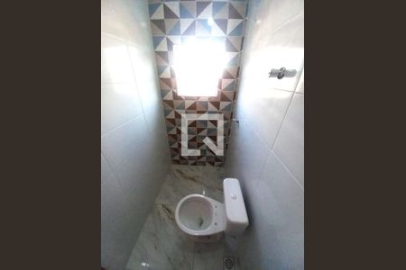 Casa para alugar com 52m², 2 quartos e 1 vagaBanheiro da Suíte
