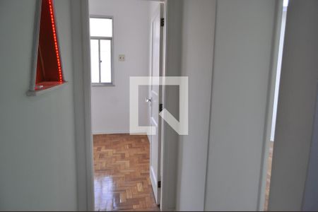 Corredor de apartamento para alugar com 2 quartos, 60m² em Engenho Novo, Rio de Janeiro