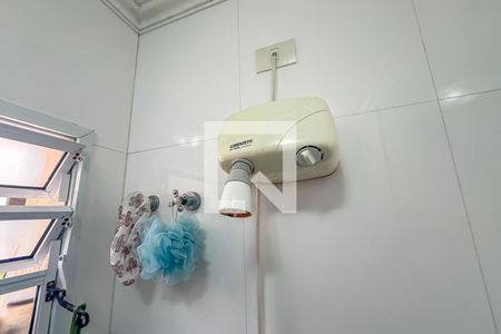 Casa à venda com 360m², 3 quartos e 6 vagas Casa à venda com 360m², 3 quartos e 6 vagasBanheiro da Suíte