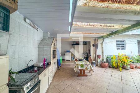 Casa à venda com 360m², 3 quartos e 6 vagas Casa à venda com 360m², 3 quartos e 6 vagasVista da Cozinha