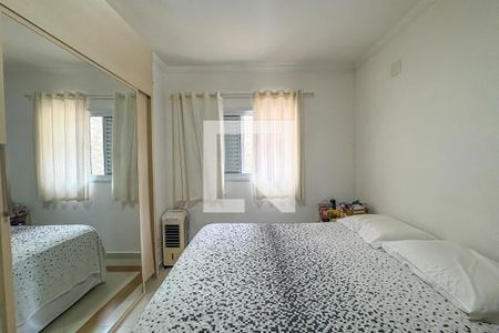 Casa à venda com 360m², 3 quartos e 6 vagas Casa à venda com 360m², 3 quartos e 6 vagasSuíte