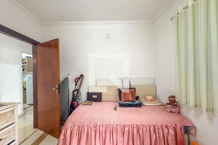 Casa à venda com 360m², 3 quartos e 6 vagas Casa à venda com 360m², 3 quartos e 6 vagasQuarto 1