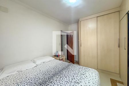 Casa à venda com 360m², 3 quartos e 6 vagas Casa à venda com 360m², 3 quartos e 6 vagasSuíte