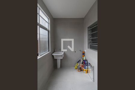 Casa à venda com 154m², 2 quartos e 6 vagasÁrea de Serviço