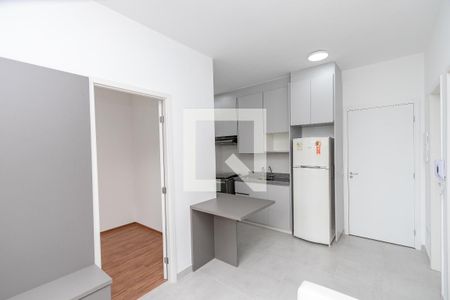 Sala de apartamento para alugar com 2 quartos, 34m² em Santo Amaro, São Paulo