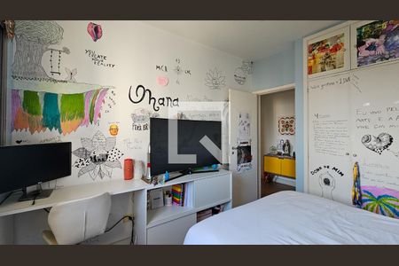 Apartamento à venda com 182m², 3 quartos e 2 vagas Apartamento à venda com 182m², 3 quartos e 2 vagasQuarto 3