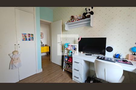 Apartamento à venda com 182m², 3 quartos e 2 vagas Apartamento à venda com 182m², 3 quartos e 2 vagasQuarto 2