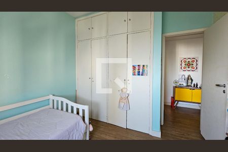 Apartamento à venda com 182m², 3 quartos e 2 vagas Apartamento à venda com 182m², 3 quartos e 2 vagasQuarto 2