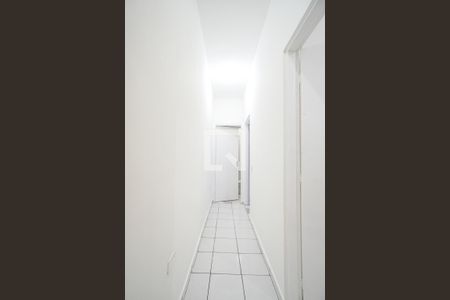 Corredor dos quartos de casa para alugar com 2 quartos, 50m² em Vila Beatriz, São Paulo