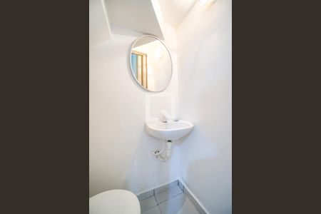 Lavabo de casa para alugar com 2 quartos, 50m² em Vila Beatriz, São Paulo