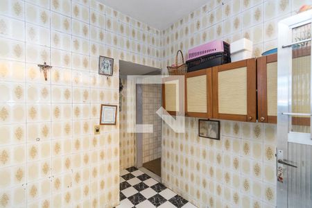 Casa à venda com 245m², 4 quartos e 1 vagaCasa 2 - Área de serviço