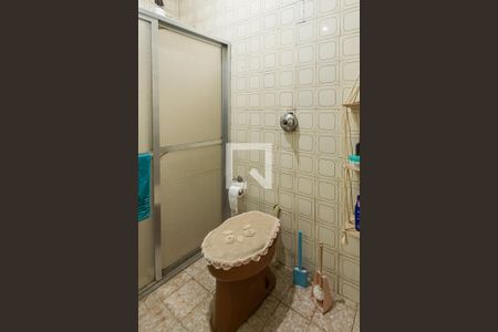 Casa à venda com 245m², 4 quartos e 1 vagaCasa 3 - Banheiro da Suíte