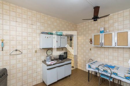 Casa à venda com 245m², 4 quartos e 1 vagaCasa 2 - Cozinha