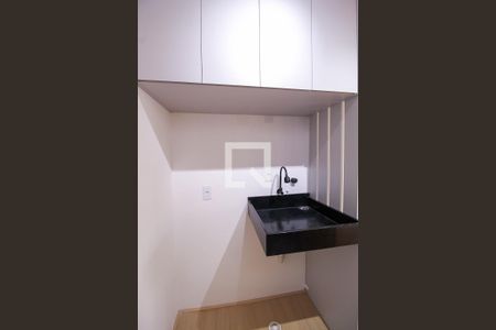 Casa de condomínio para alugar com 27m², 1 quarto e sem vagaÁrea de Serviço