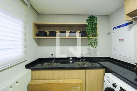 Casa de condomínio para alugar com 27m², 1 quarto e sem vagaLavanderia