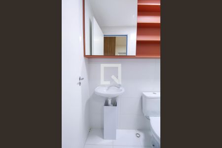 Casa de condomínio para alugar com 27m², 1 quarto e sem vagaBanheiro