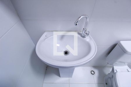 Casa de condomínio para alugar com 27m², 1 quarto e sem vagaBanheiro