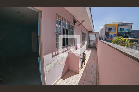 Casa para alugar com 90m², 2 quartos e 3 vagasCorredor