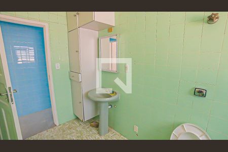 Casa para alugar com 90m², 2 quartos e 3 vagasBanheiro