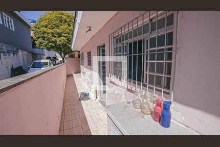Casa para alugar com 90m², 2 quartos e 3 vagasCorredor