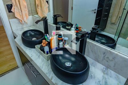 Apartamento para alugar com 117m², 3 quartos e 2 vagasBanheiro 