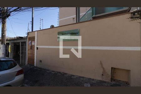 Casa de condomínio à venda com 34m², 1 quarto e sem vaga Casa de condomínio à venda com 34m², 1 quarto e sem vagaFachada e plaquinha