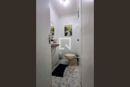 Casa à venda com 216m², 3 quartos e sem vaga Casa à venda com 216m², 3 quartos e sem vagalavabo