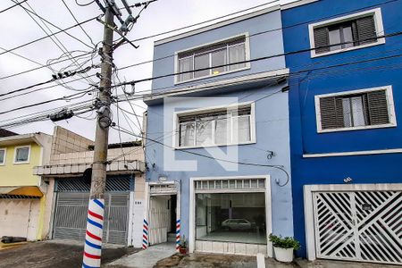 Casa à venda com 216m², 3 quartos e sem vaga Casa à venda com 216m², 3 quartos e sem vagafachada