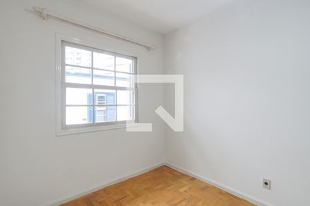 Quarto de casa à venda com 5 quartos, 200m² em Pinheiros, São Paulo