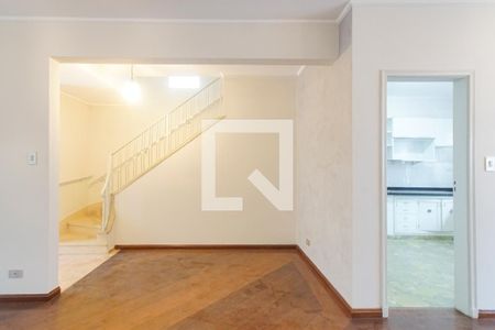 Sala de casa à venda com 5 quartos, 200m² em Pinheiros, São Paulo