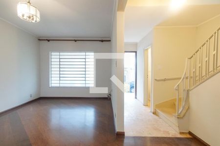 Sala de casa à venda com 5 quartos, 200m² em Pinheiros, São Paulo