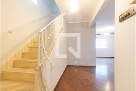 Sala de casa à venda com 5 quartos, 200m² em Pinheiros, São Paulo