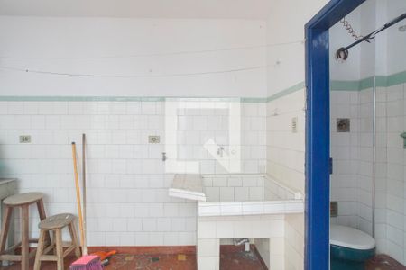 Casa à venda com 200m², 5 quartos e 4 vagasLavanderia 