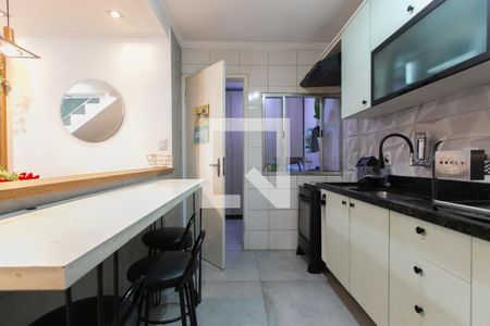 Casa de condomínio à venda com 90m², 2 quartos e 1 vaga Casa de condomínio à venda com 90m², 2 quartos e 1 vagaCozinha