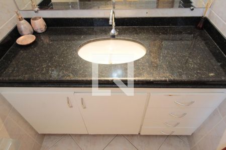 Apartamento à venda com 175m², 4 quartos e 3 vagasBanheiro da Suíte 2