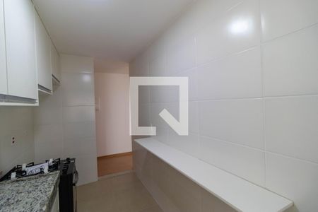 Apartamento para alugar com 2500m², 2 quartos e 1 vaga Apartamento para alugar com 2500m², 2 quartos e 1 vagaCozinha