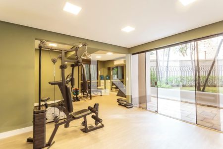 Apartamento à venda com 255m², 3 quartos e 3 vagas Apartamento à venda com 255m², 3 quartos e 3 vagasÁrea comum - Academia