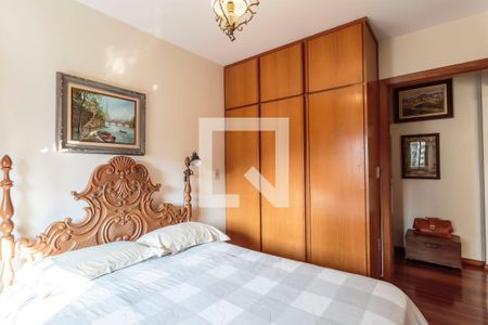 Apartamento à venda com 255m², 3 quartos e 3 vagas Apartamento à venda com 255m², 3 quartos e 3 vagasSuíte 1