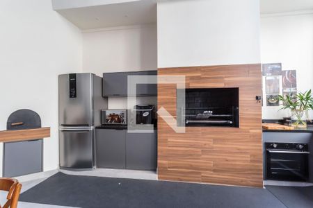 Apartamento à venda com 255m², 3 quartos e 3 vagas Apartamento à venda com 255m², 3 quartos e 3 vagasÁrea comum - Salão de festas