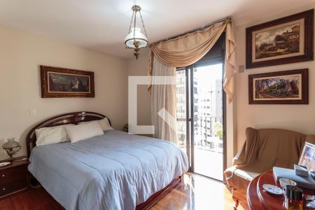 Apartamento à venda com 255m², 3 quartos e 3 vagas Apartamento à venda com 255m², 3 quartos e 3 vagasSuíte 3