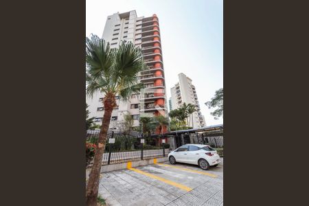 Apartamento à venda com 255m², 3 quartos e 3 vagas Apartamento à venda com 255m², 3 quartos e 3 vagasFachada